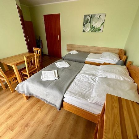 Willa Mona Międzywodzie Buitenkant foto